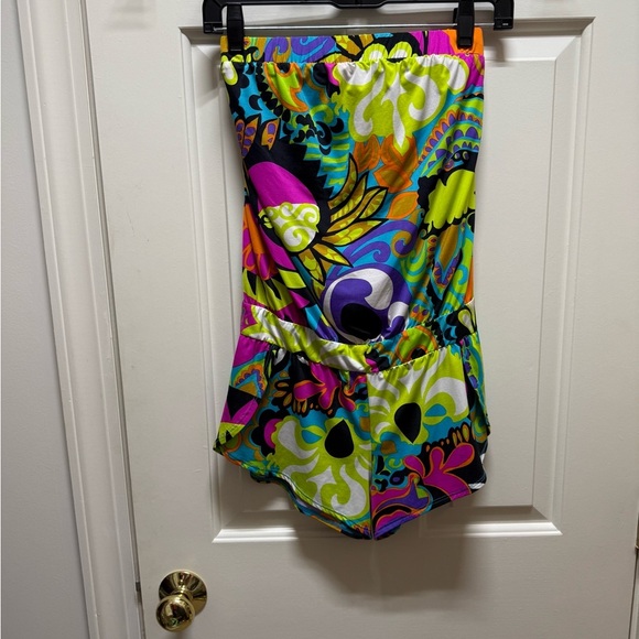 NWOT Trina Turk Multicolor Strapless Coverup/Romper Size Small MSRP $198 - Picture 5 of 10